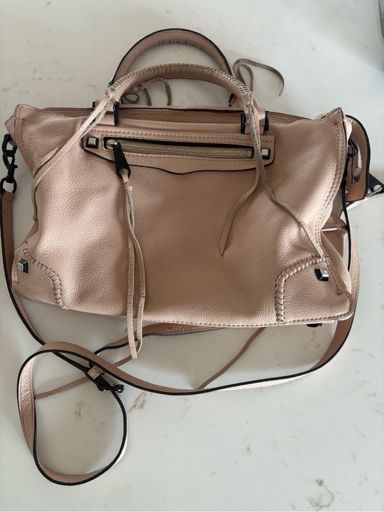 Rebecca Minkoff Handbags - Rebecca Minkoff Regan Satchel in a light pink leather colorway